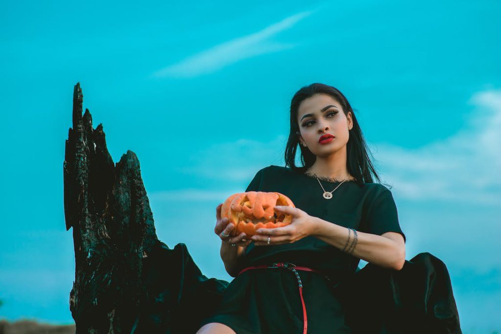 Brązowe fioletowe i krwistoczerwone